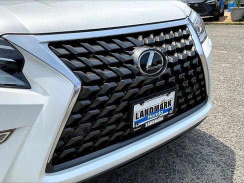 Used 2023 Lexus GX 460 Premium w/ Premium Package AWD/4WD image 31