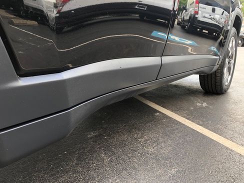 Used 2018 Jeep Compass Limited AWD/4WD image 14