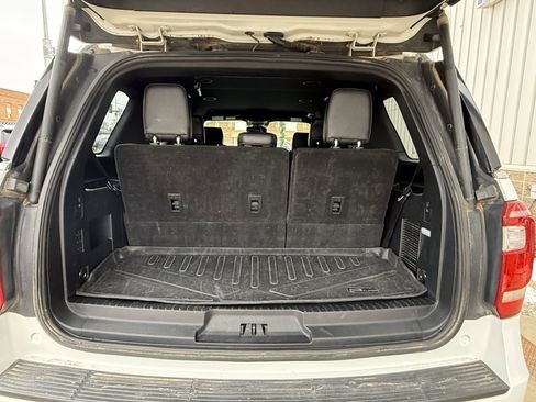 Used 2020 Ford Expedition XLT w/ Equipment Group 202A image 15