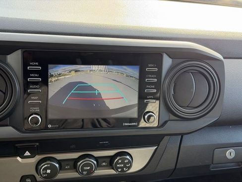 Used 2022 Toyota Tacoma SR image 14