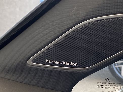 Certified 2023 Volkswagen GTI SE FWD image 13