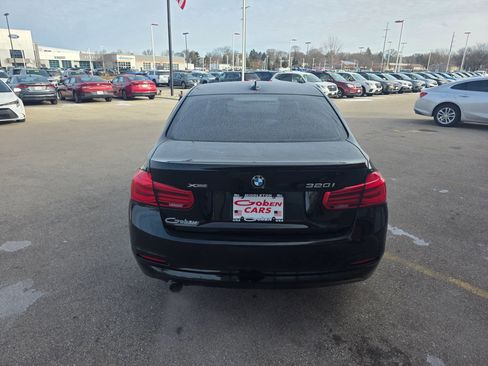 Used 2016 BMW 320i xDrive Sedan image 4