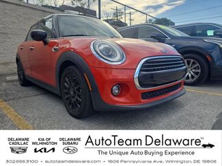 Used 2020 MINI Cooper 4-Door Hardtop w/ Storage Package video 1