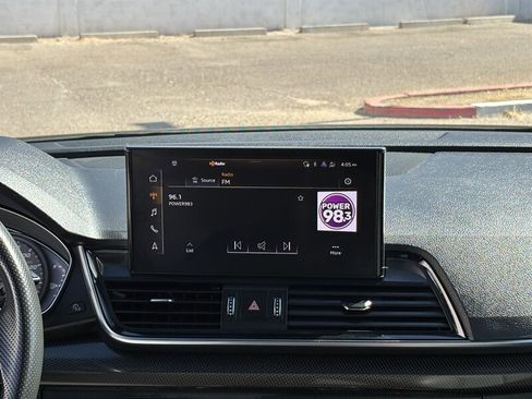 Used 2022 Audi SQ5 Premium image 19