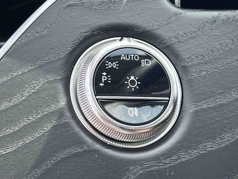New 2026 Mercedes-Benz E 450 4MATIC Sedan image 31