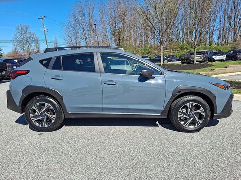 Certified 2024 Subaru Crosstrek 2.0i Premium image 8