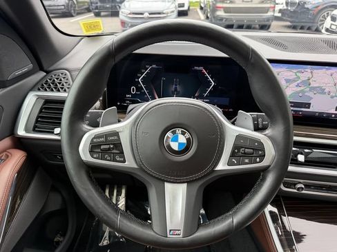 Used 2024 BMW X5 xDrive40i w/ M Sport Package AWD/4WD image 15