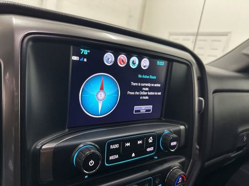 Used 2018 Chevrolet Silverado 1500 LT w/ All Star Edition AWD/4WD image 47