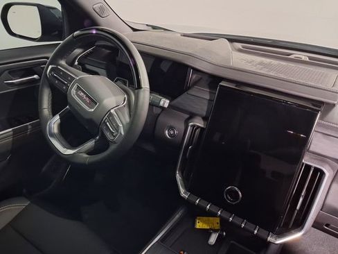 Certified 2026 GMC Acadia Elevation w/ Super Cruise Package AWD/4WD image 16