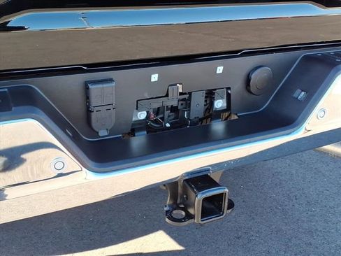 New 2026 GMC Sierra 2500 SLT w/ SLT Convenience Package image 6