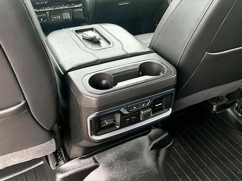 Used 2022 GMC Sierra 2500 Denali w/ Denali Ultimate Package image 23