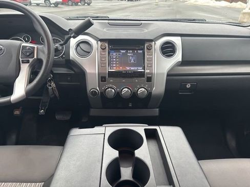 Used 2016 Toyota Tundra SR5 image 27