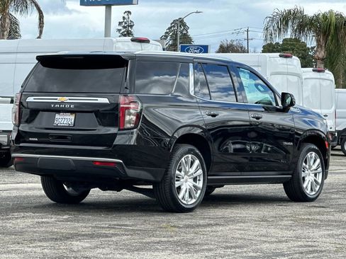 Used 2023 Chevrolet Tahoe High Country AWD/4WD image 3