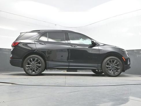 Used 2023 Chevrolet Equinox RS AWD/4WD image 40