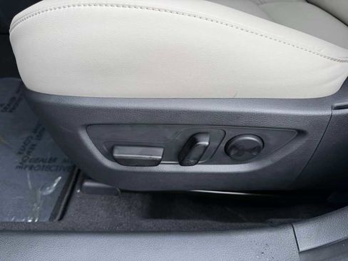 New 2025 MAZDA CX-30 AWD 2.5 S w/ Preferred Package image 5