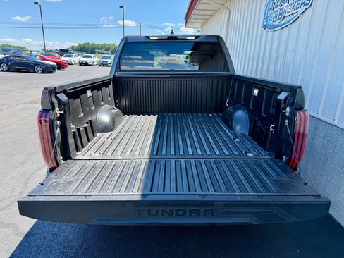 Used 2023 Toyota Tundra Limited AWD/4WD image 6