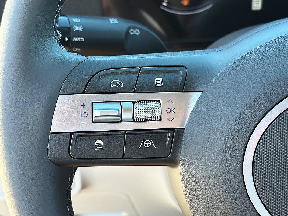 New 2027 Hyundai Kona SEL Sport AWD/4WD image 14