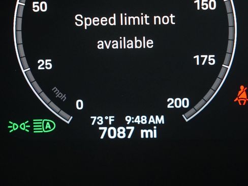 Used 2025 Porsche Panamera 4 AWD/4WD image 20