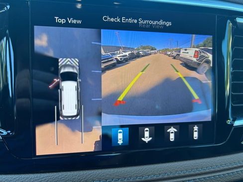 Certified 2020 Chrysler Pacifica Limited w/ Advanced Safetytec Group FWD image 22