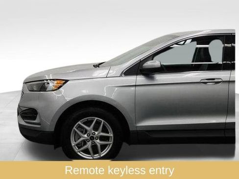 Used 2023 Ford Edge SEL image 10