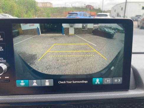 Used 2024 Honda CR-V EX-L image 33