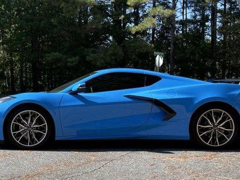 Used 2024 Chevrolet Corvette Stingray w/ Battery Protection Package image 4