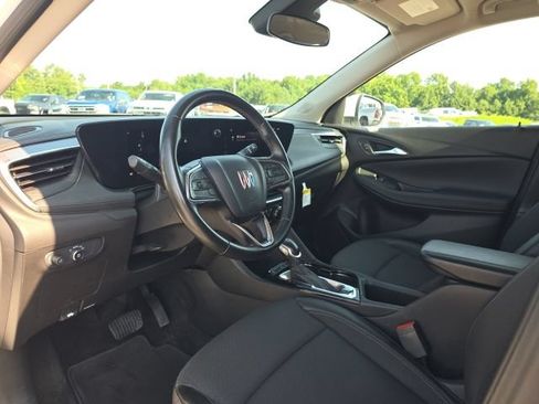 Used 2024 Buick Encore GX Preferred FWD image 21