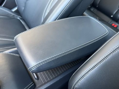 Used 2024 Ford Mustang Mach-E Premium image 32