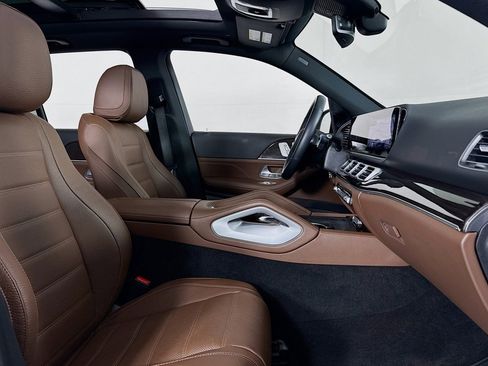 Certified 2025 Mercedes-Benz GLE 580 4MATIC image 7