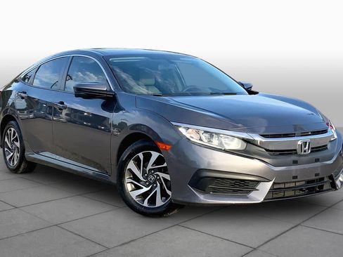 Used 2017 Honda Civic EX image 3