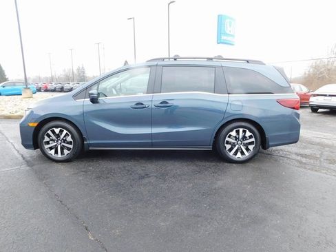 New 2026 Honda Odyssey EX-L image 6