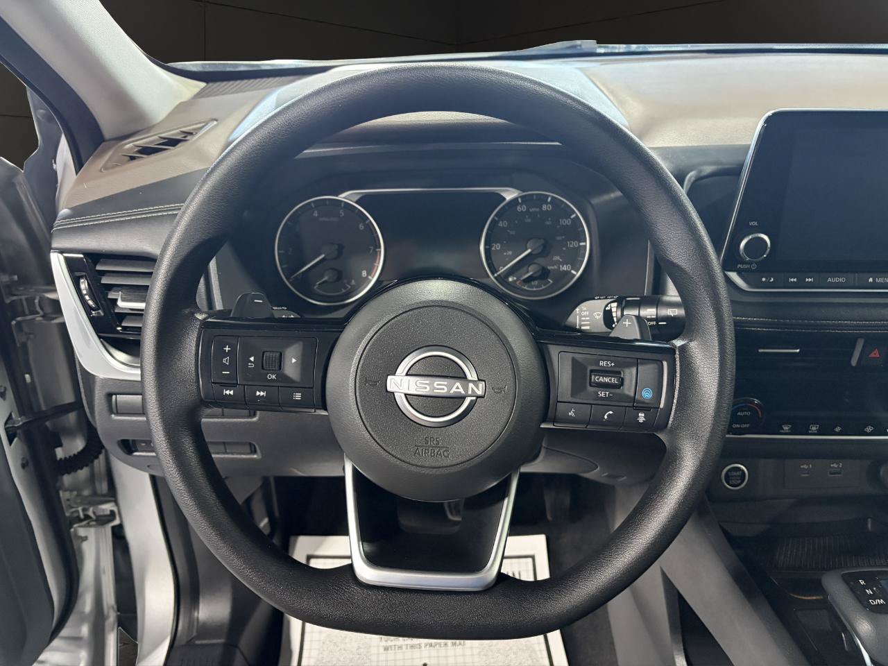 Used 2022 Nissan Rogue SV AWD/4WD image 10