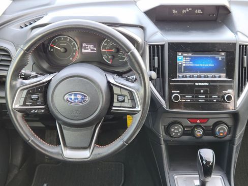 Used 2018 Subaru Crosstrek 2.0i Premium w/ Moonroof Package image 30