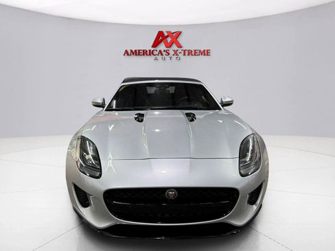Used 2019 Jaguar F-TYPE Convertible RWD image 10