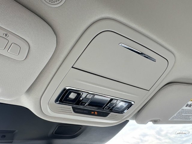 New 2027 Lincoln Aviator AWD image 31