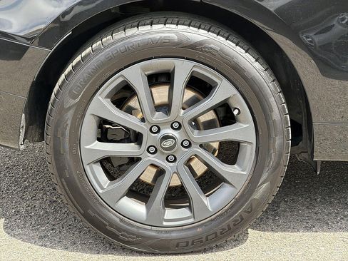 Used 2024 Land Rover Range Rover Sport Dynamic SE AWD/4WD image 33