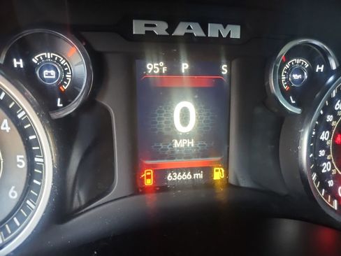 Used 2023 RAM 1500 Tradesman w/ Night Edition RWD image 11