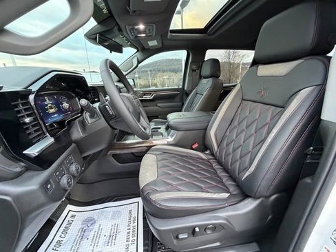 New 2026 Chevrolet Silverado 1500 RST image 38