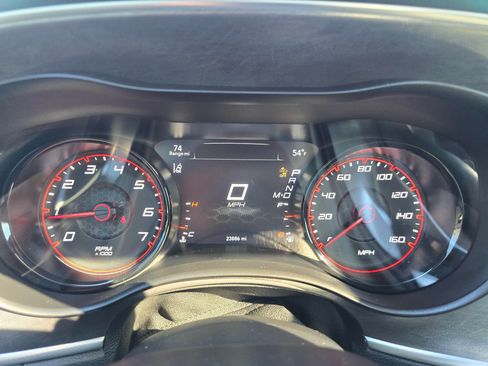 Used 2017 Dodge Charger R/T w/ Technology Group image 14