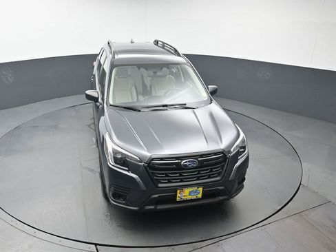 Used 2023 Subaru Forester AWD/4WD image 37