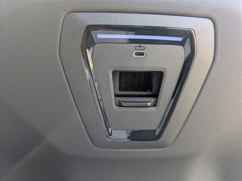 New 2026 BMW i5 eDrive40 w/ Convenience Package image 21