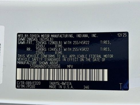 New 2026 Lexus TX 500h AWD image 24