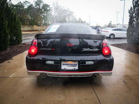 Used 2002 Chevrolet Monte Carlo SS w/ Pace Car Replica Pkg image 9