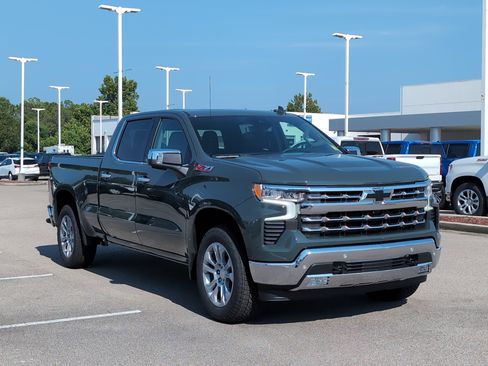 New 2026 Chevrolet Silverado 1500 LTZ w/ LTZ Premium Package image 7