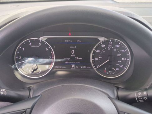 Used 2025 Nissan Sentra SV FWD image 14