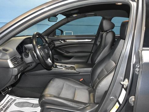 Used 2020 Honda Accord Sport image 7