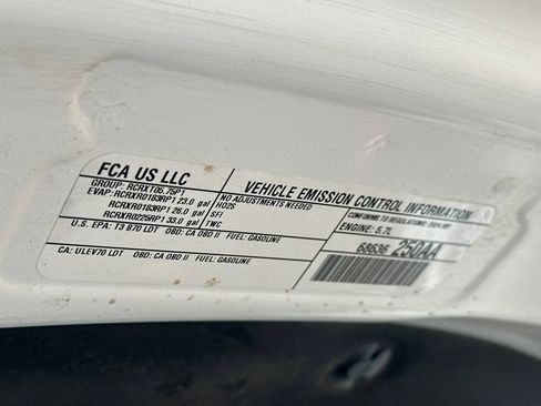 Used 2024 RAM 1500 Laramie image 21