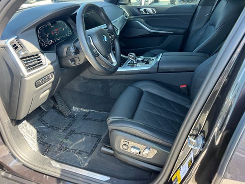 Used 2023 BMW X5 xDrive45e w/ Executive Package AWD/4WD image 9