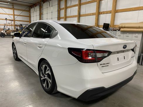 Used 2022 Subaru Legacy Premium image 8