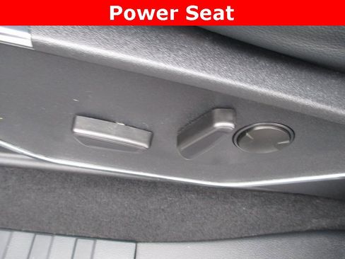 Used 2023 Ford F350 Lariat w/ Lariat Ultimate Package image 28